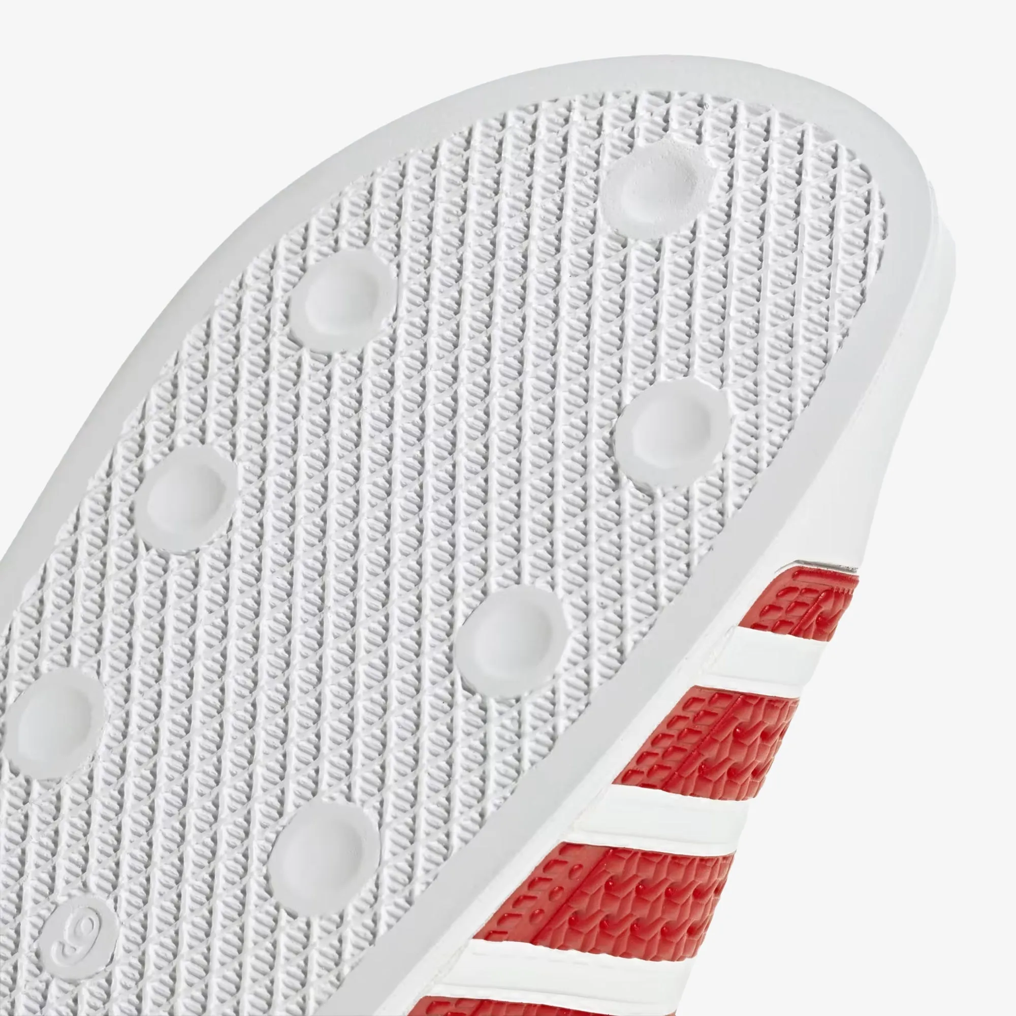 Adidas Originals | ADILETTE { BETTER SCARLET/WHITE