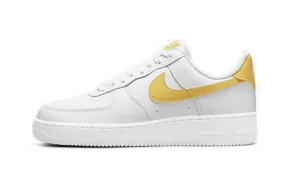 Air Force 1 Low ‘07 White Saturn Gold