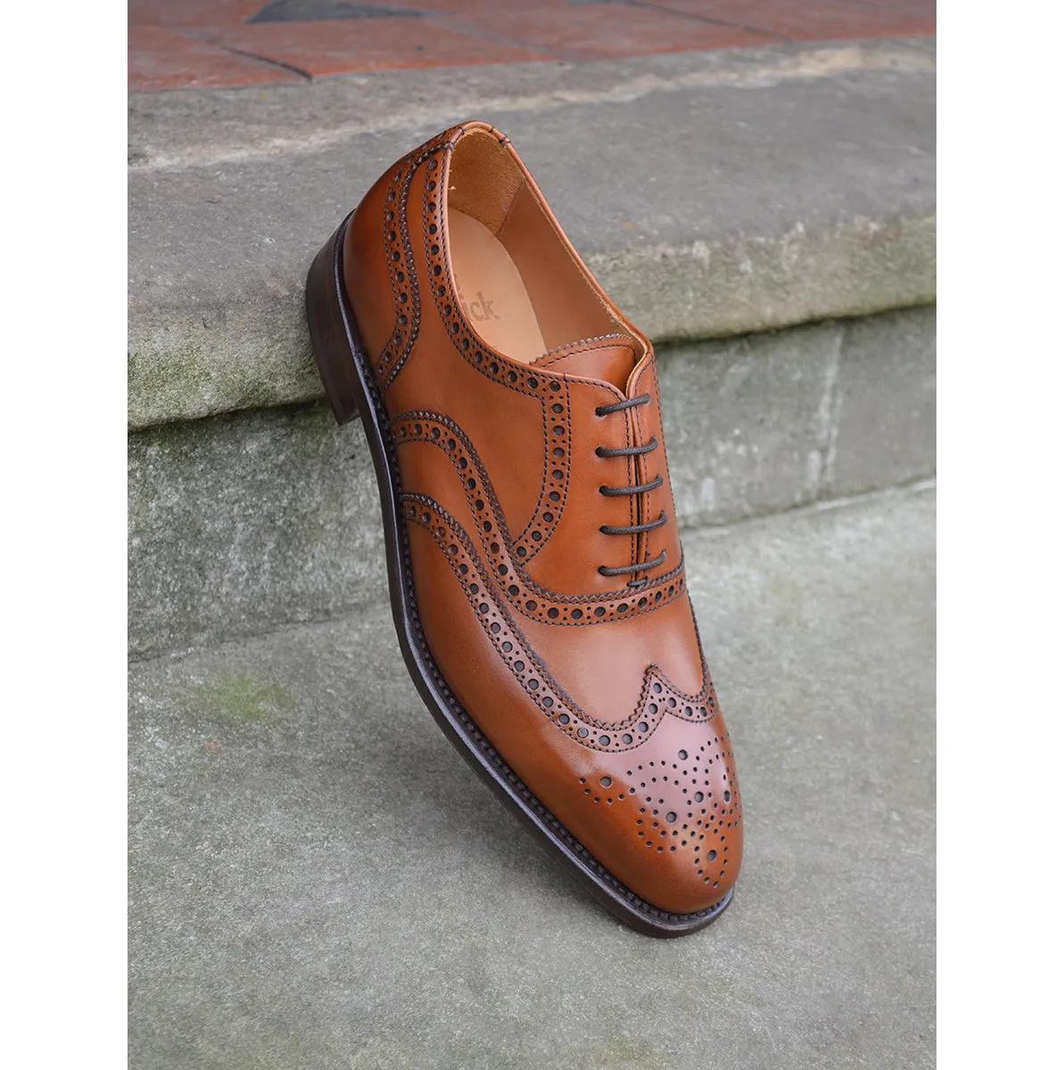 Berwick 1707 Brogue (5215) - Tan