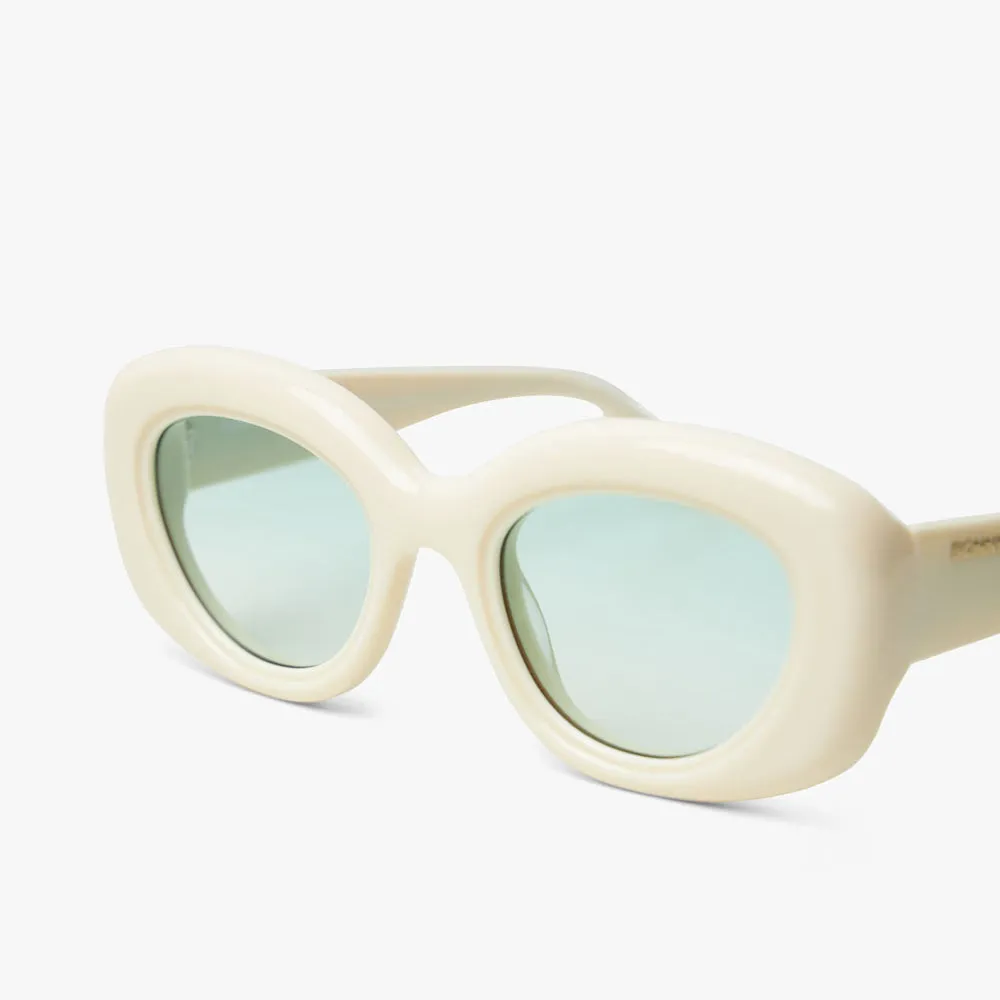 Bonnie Clyde Portal Sunglasses Off White / Green