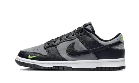 Dunk Low Black Grey Green Strike