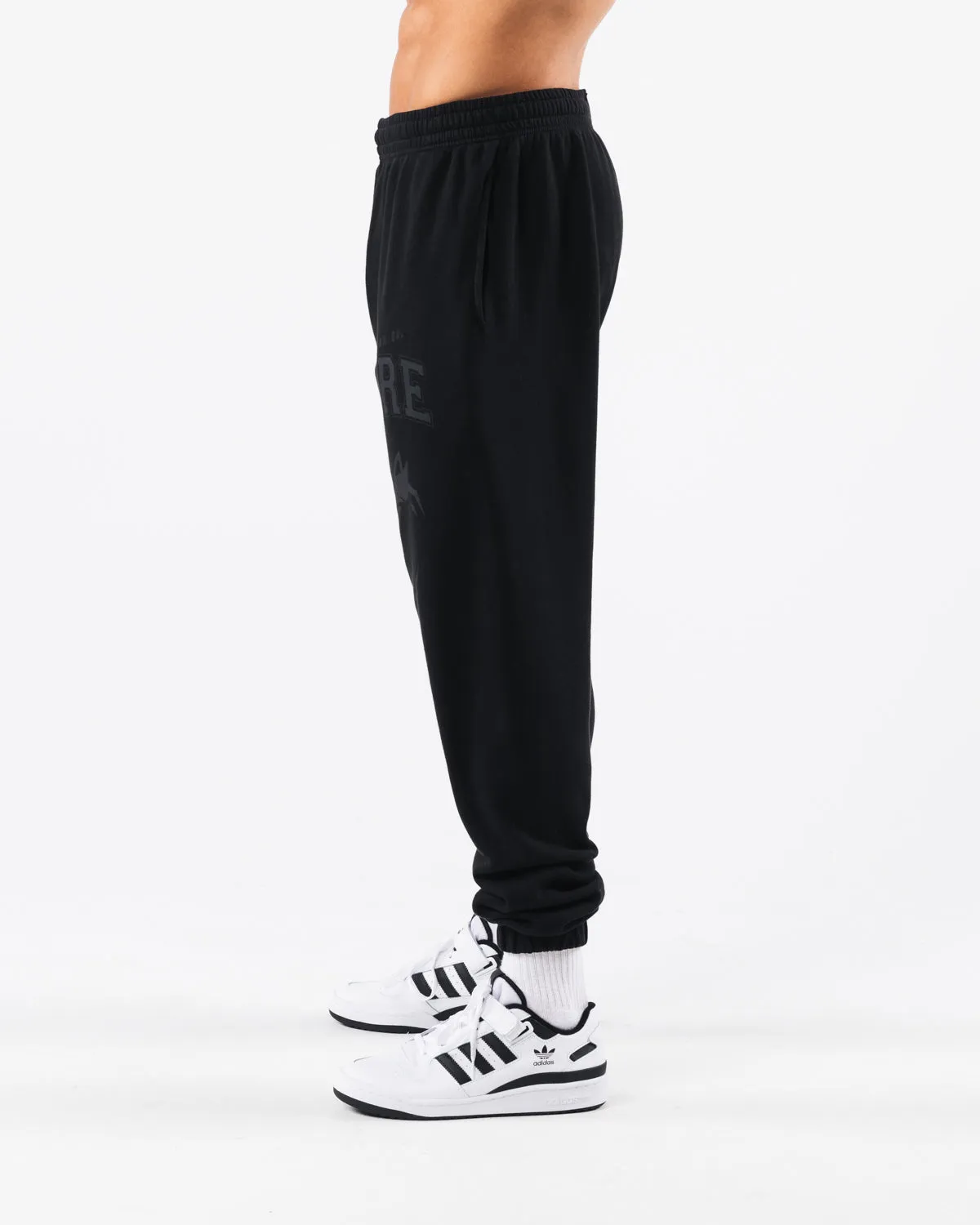 Earth Dye Graphic Jogger - Black