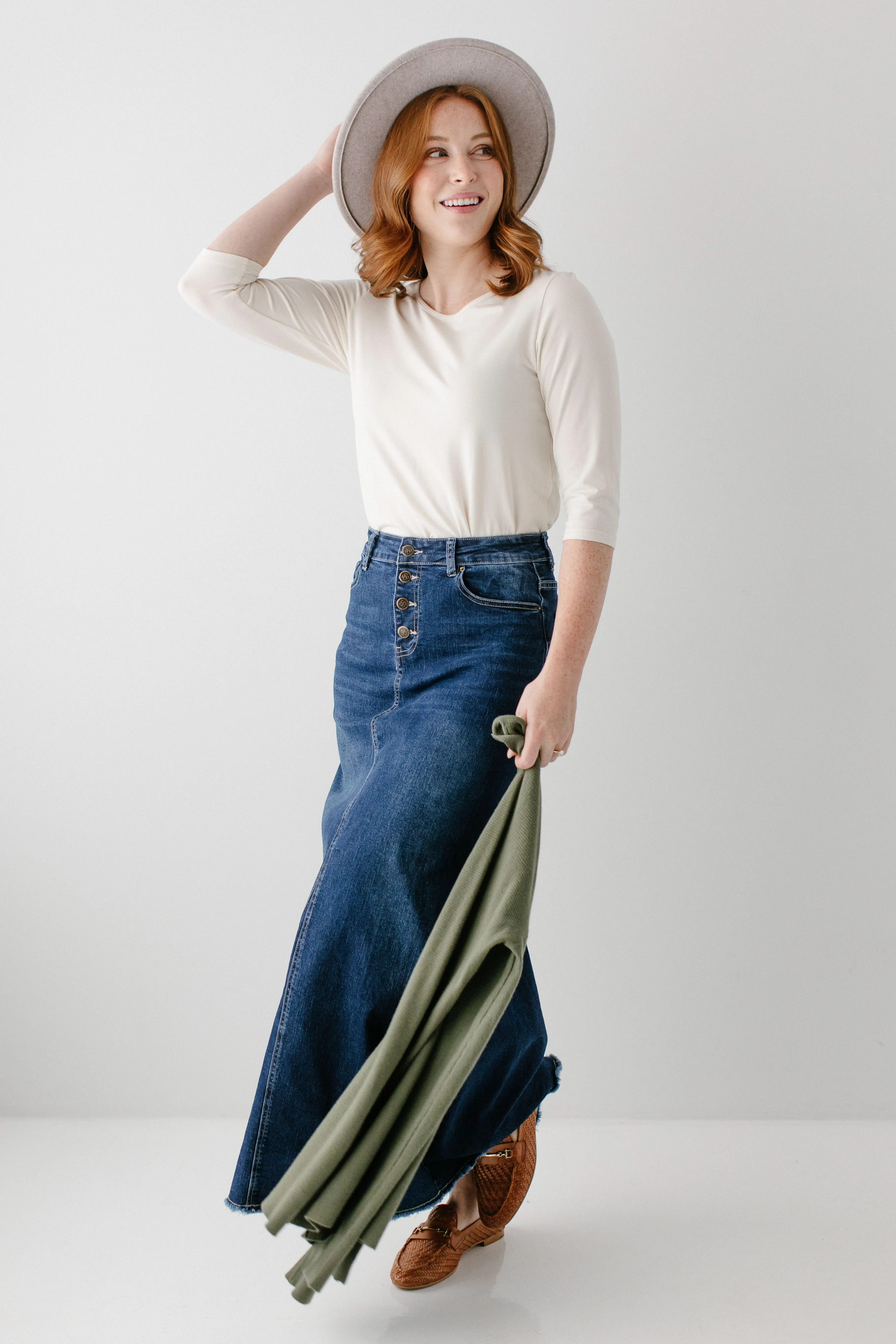 'Haven' Long Stretch Denim Skirt in Dark Wash