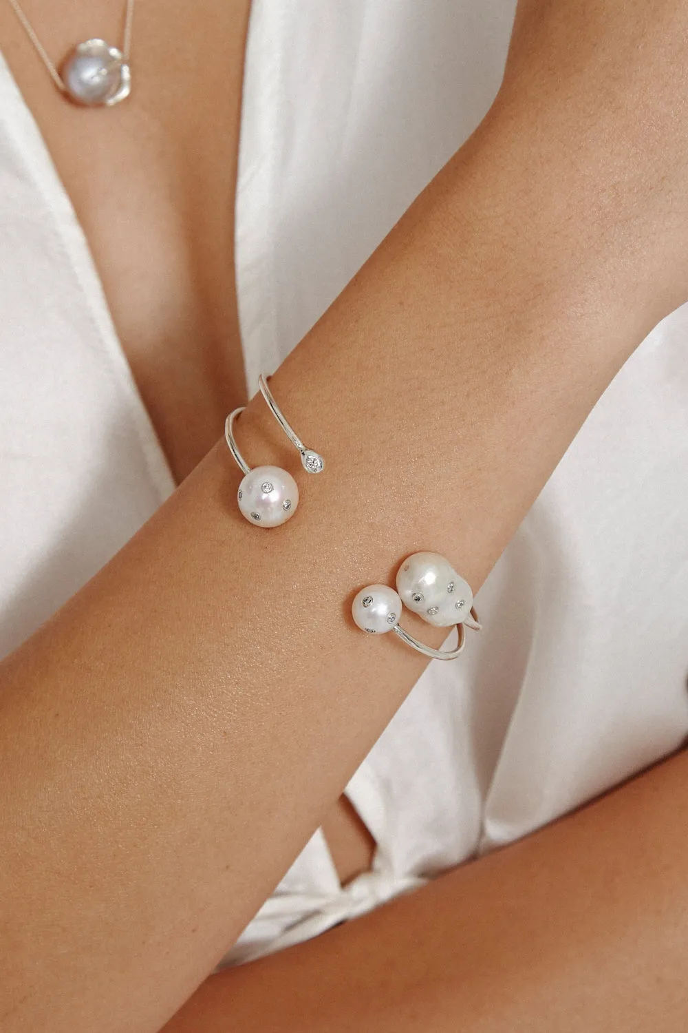 Joanna Diamond Cuff White Pearl