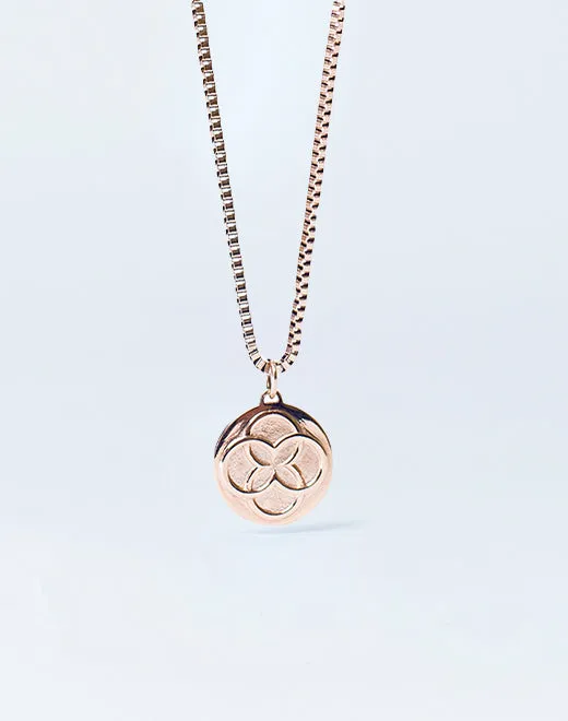 Regalia Pendant Necklace - Rose Gold