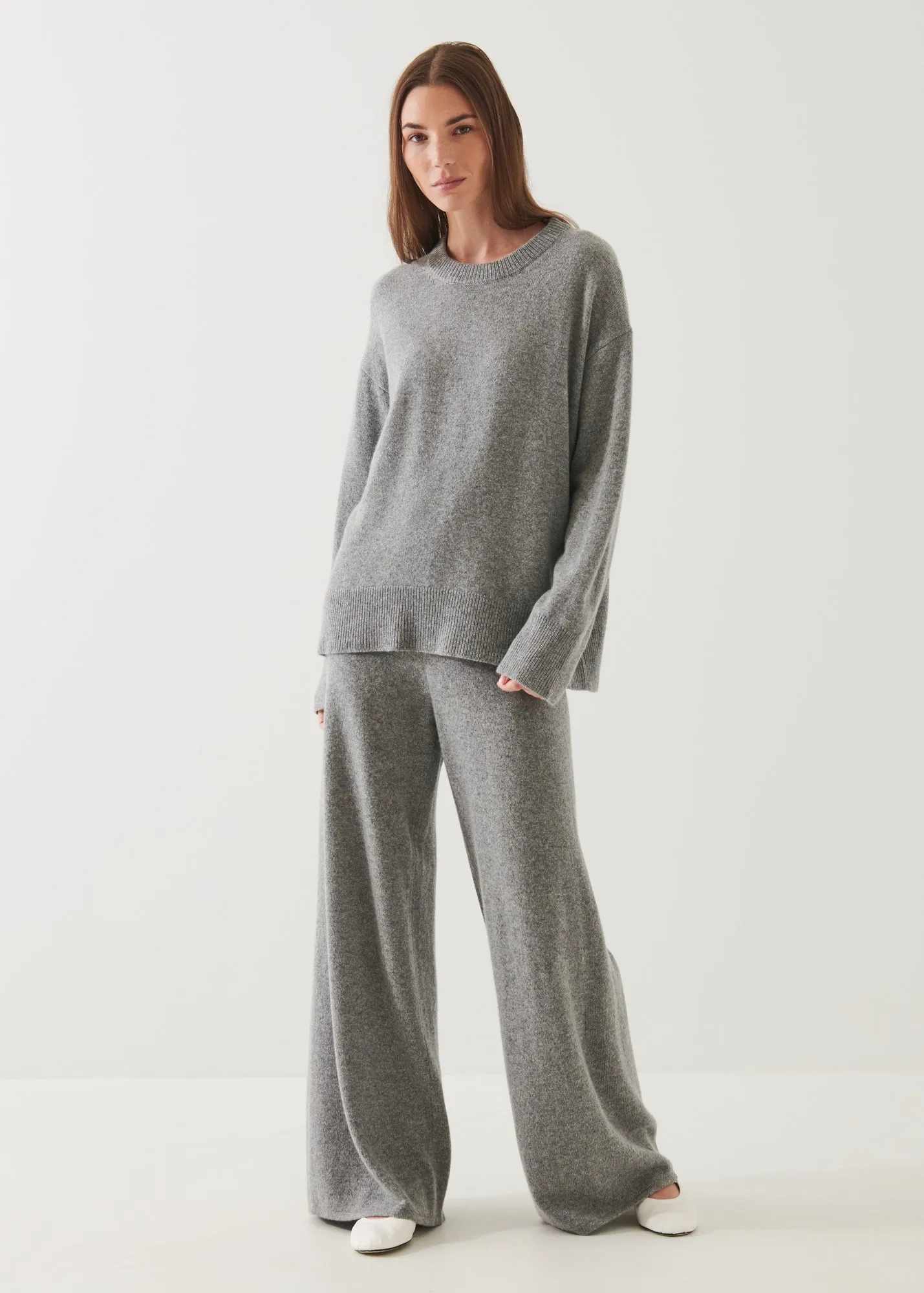 RELAXED CASHMERE CREWNECK