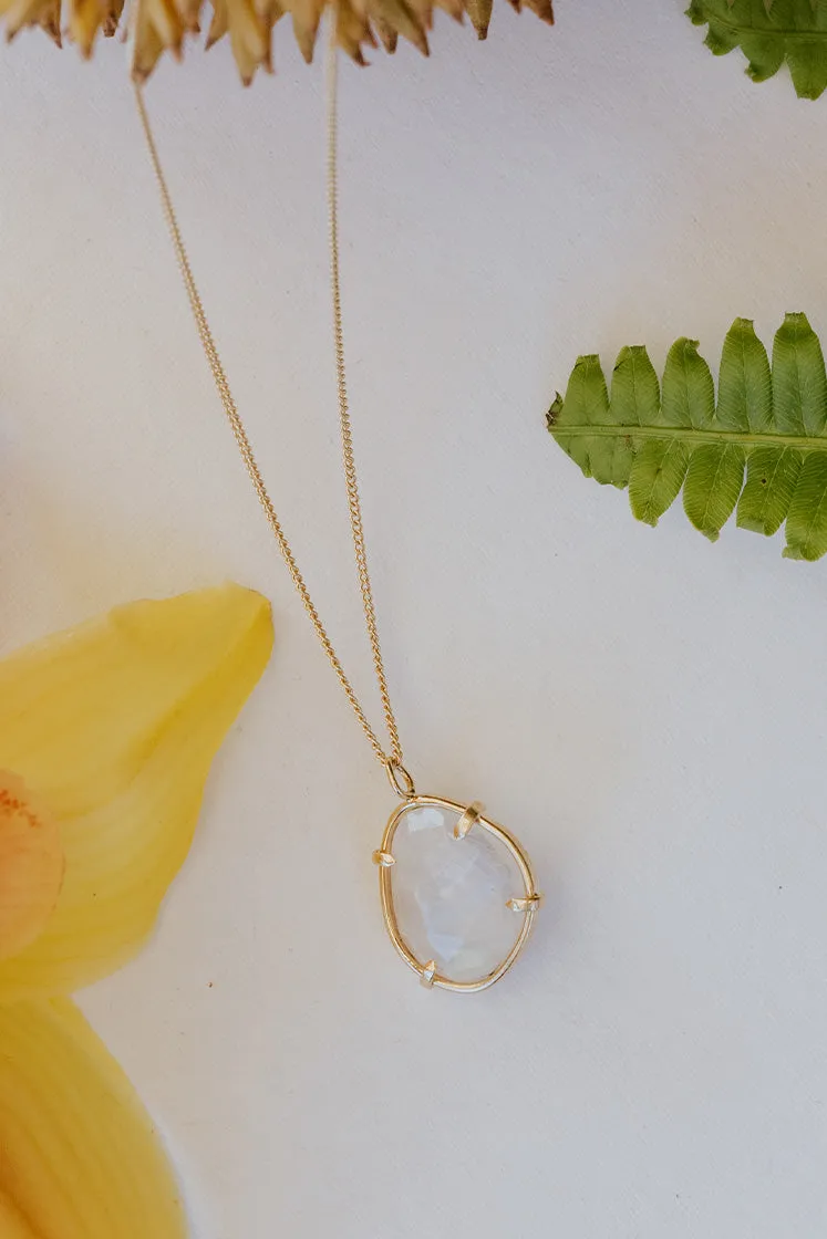 Rose Cut Gemstone Necklace - Moonstone 14k