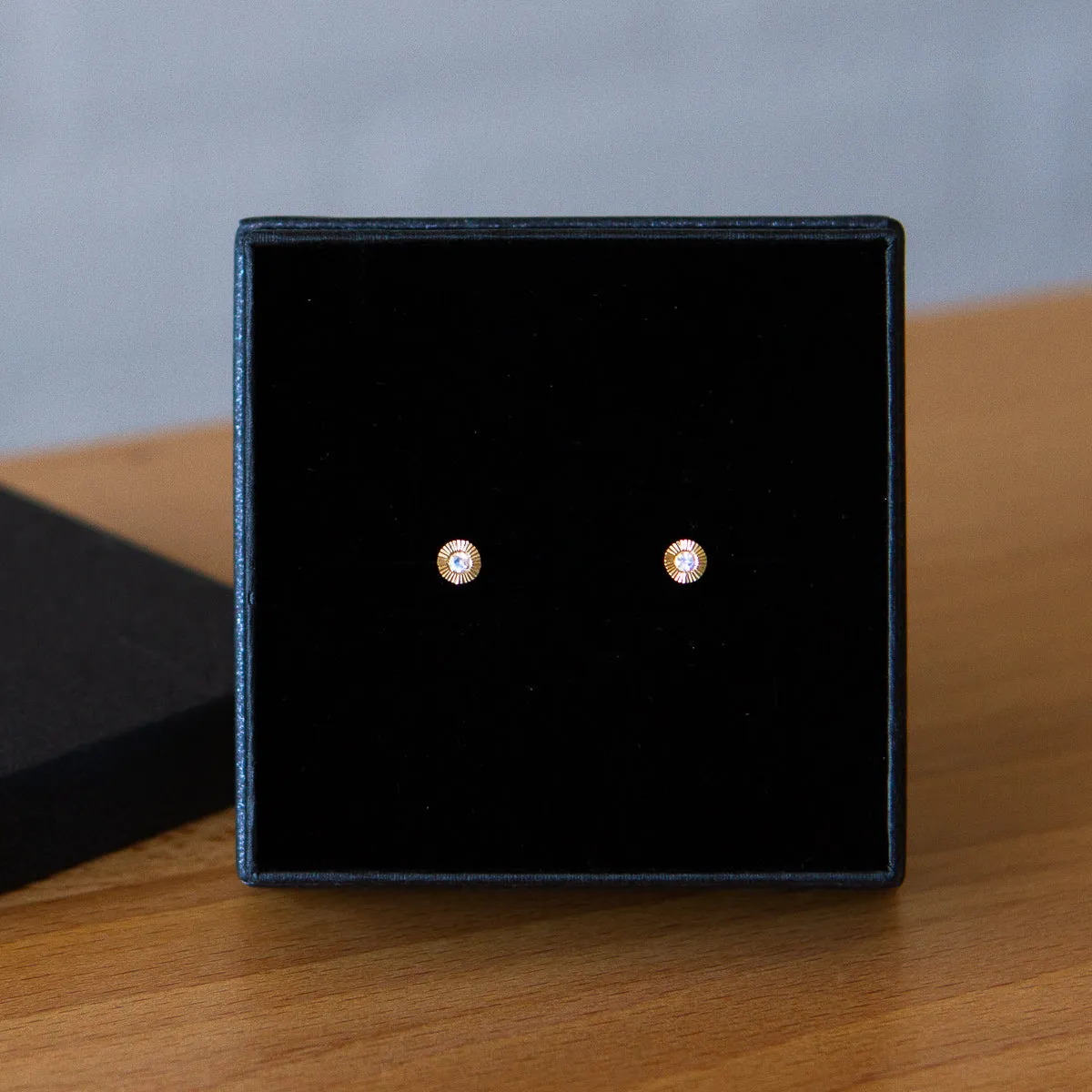 Small Aurora Moonstone Stud Earring in Yellow Gold